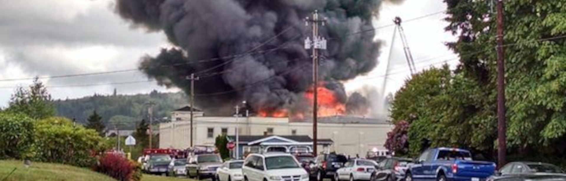 total-loss-of-the-aberdeen sh Aberdeen Armory on fire